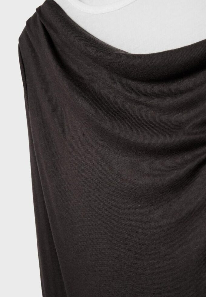 Asymmetrisch dubbel T-shirt Asymmetrisch dubbel T-shirt