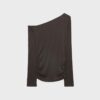Asymmetrisch T-shirt met gerimpelde details Asymmetrisch T-shirt met gerimpelde details