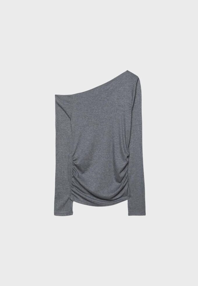Asymmetrisch T-shirt met gerimpelde details Asymmetrisch T-shirt met gerimpelde details