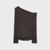 Asymmetrisch T-shirt met gerimpelde details Asymmetrisch T-shirt met gerimpelde details