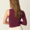 Asymmetrisch T-shirt met metalen gesp