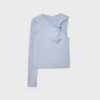 Asymmetrisch T-shirt met metalen gesp