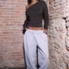 Asymmetrisch T-shirt met studs Asymmetrisch T-shirt met studs
