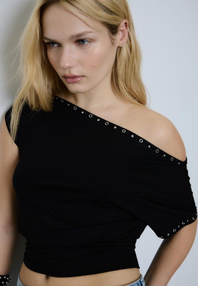 Asymmetrisch T-shirt met studs