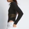 Asymmetrische bodysuit met doorschijnende details Asymmetrische bodysuit met doorschijnende details