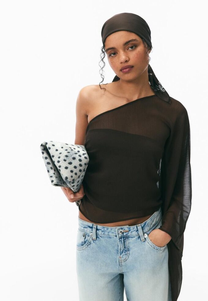 Asymmetrische cape