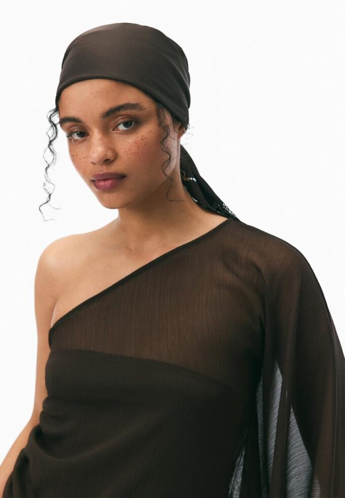 Asymmetrische cape