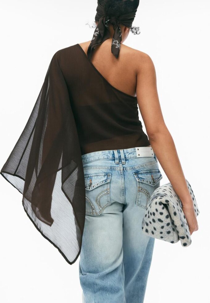 Asymmetrische cape