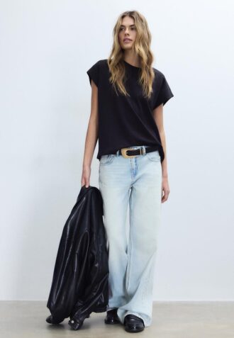B06 Basic T-shirt met verlaagde schouders