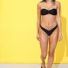 Bandeau-bikini-top met U-hals