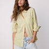 Basics gestreept popeline overhemd met zak Basics gestreept popeline overhemd met zak