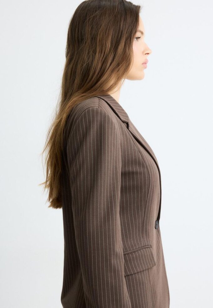 Basics gestreepte gebreide Blazer
