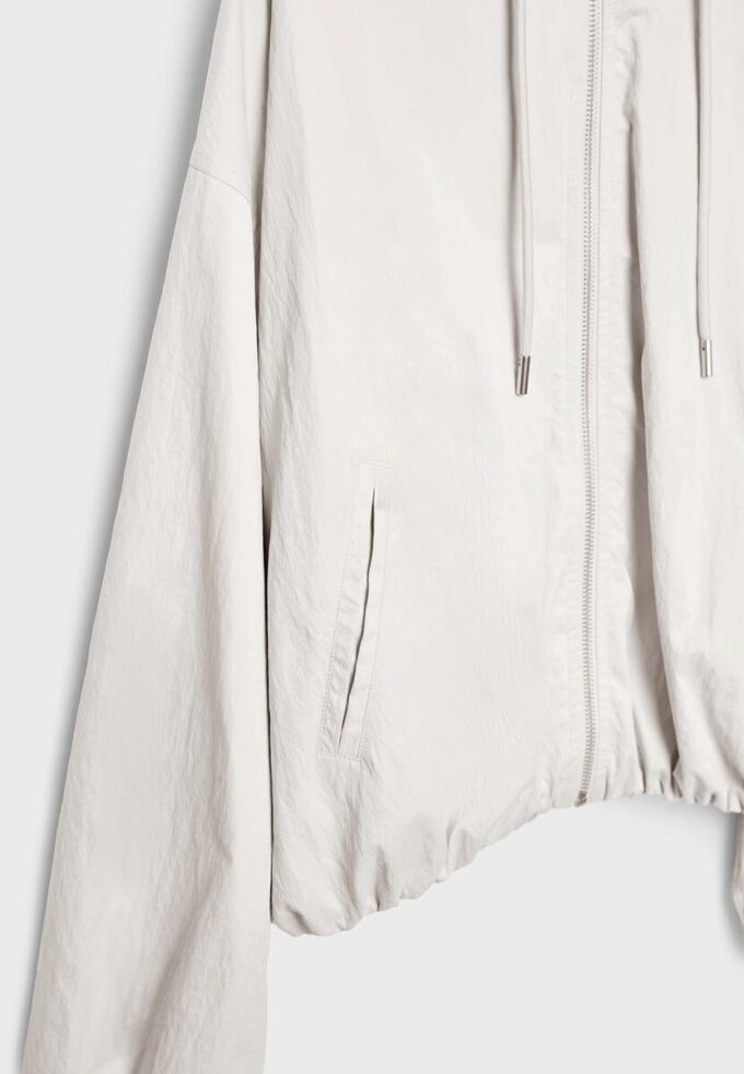 Basics nylon jas met capuchon