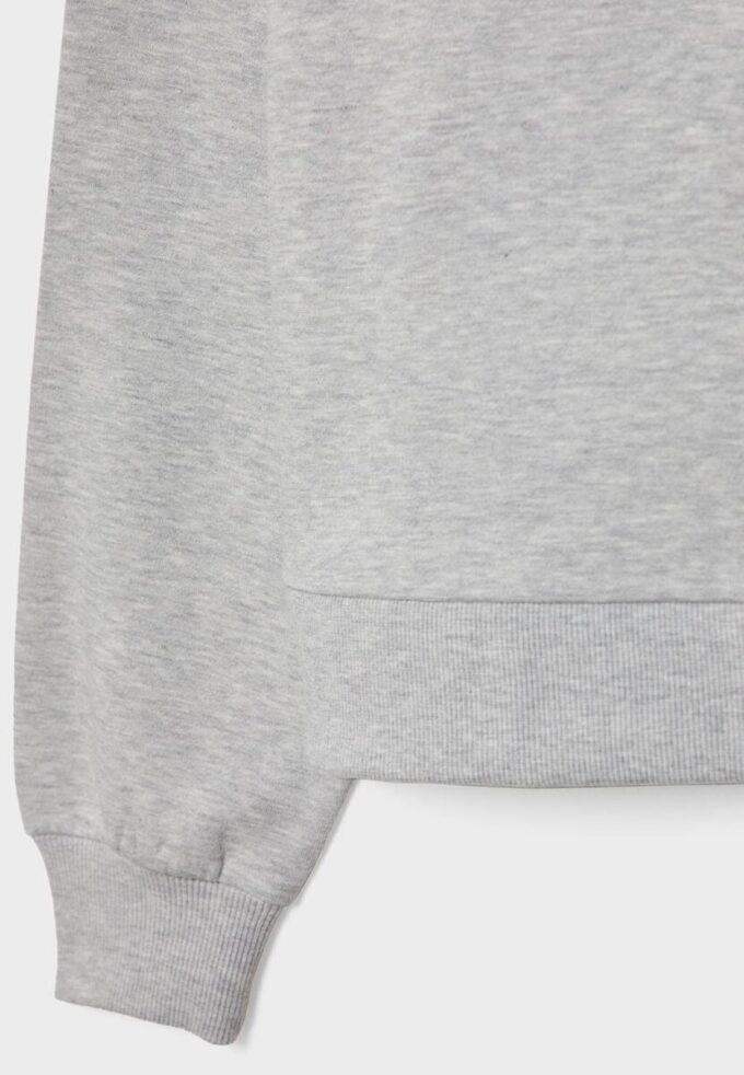 Basics off-shoulder sweatshirt