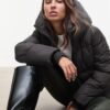 Basics pufferjack met capuchon Basics pufferjack met capuchon