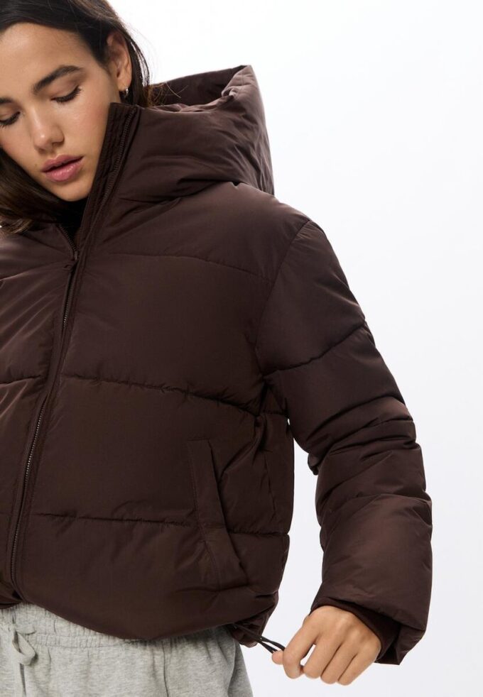 Basics pufferjack met capuchon Basics pufferjack met capuchon