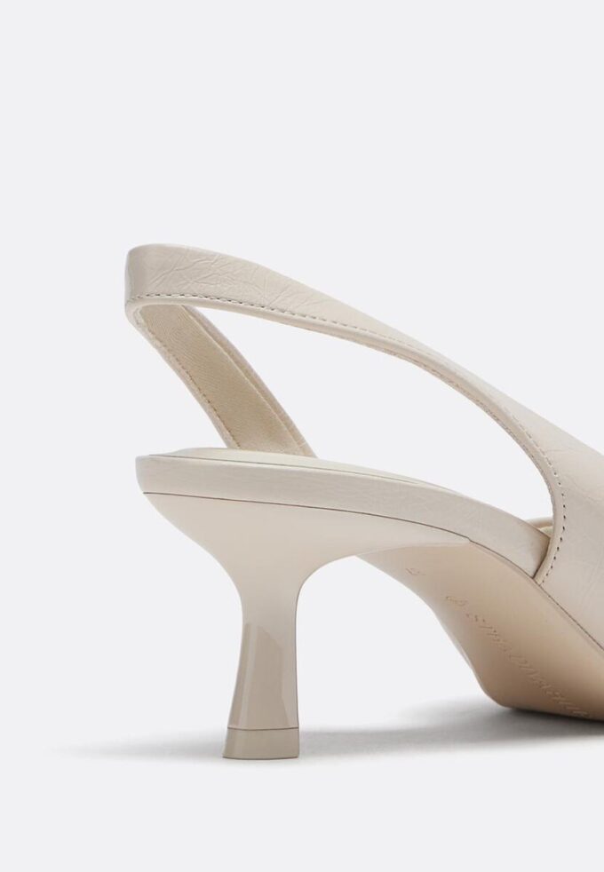 Basics schoenen met hoge hakken