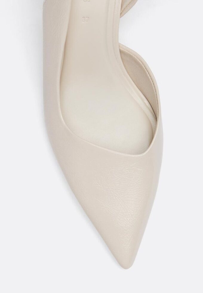 Basics schoenen met hoge hakken