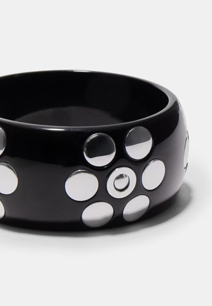 Bloemenarmband met studs