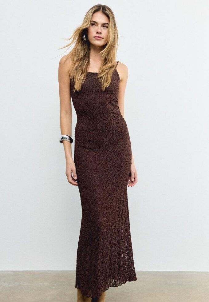 Blonde kanten midi-jurk met bandjes