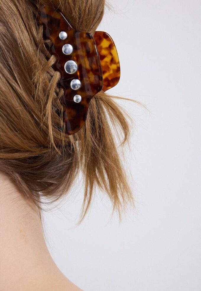 Bontclip met studs