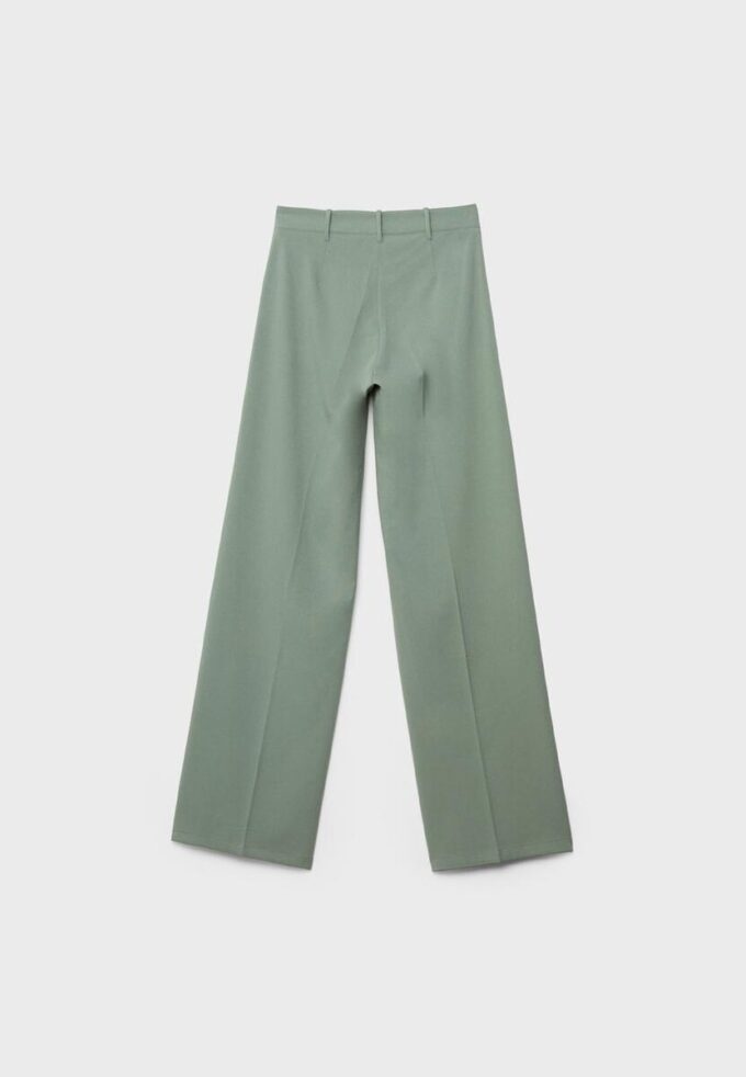 Broek met wijde pijpen Broek met wijde pijpen