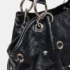 Bucket Bag met oogjesdetail