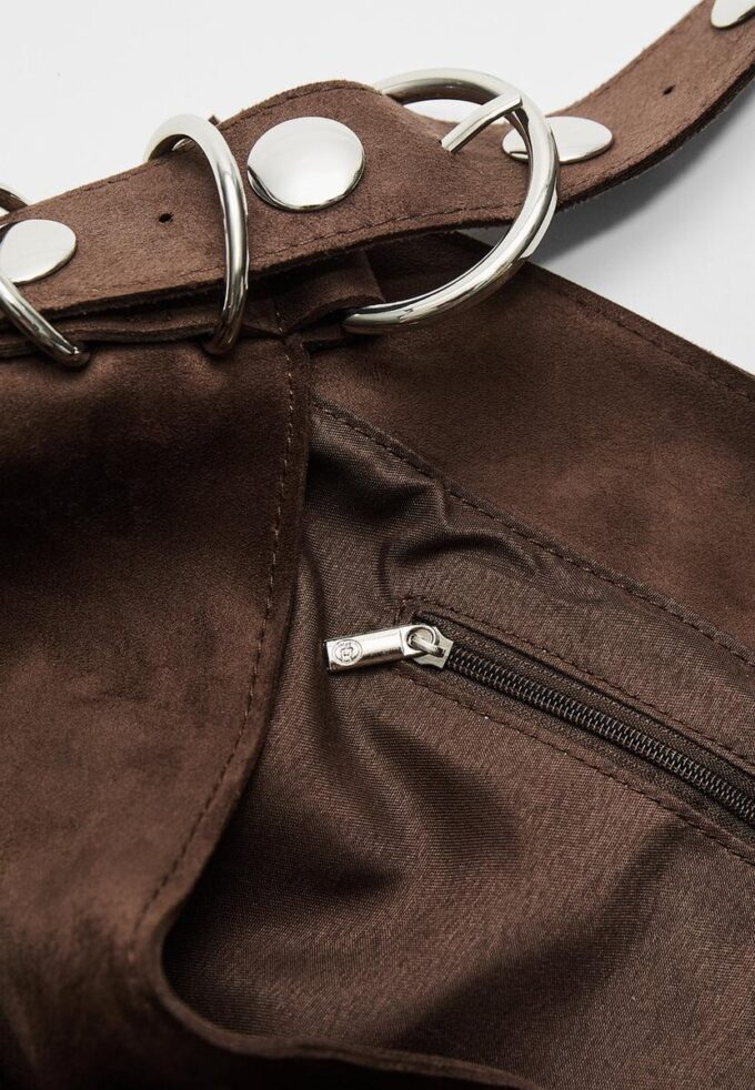 Bucketbag van imitatiesuède met riemdetail