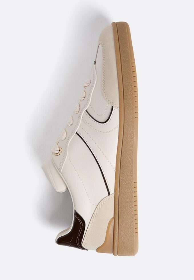 Casual retro sneakers Casual retro sneakers