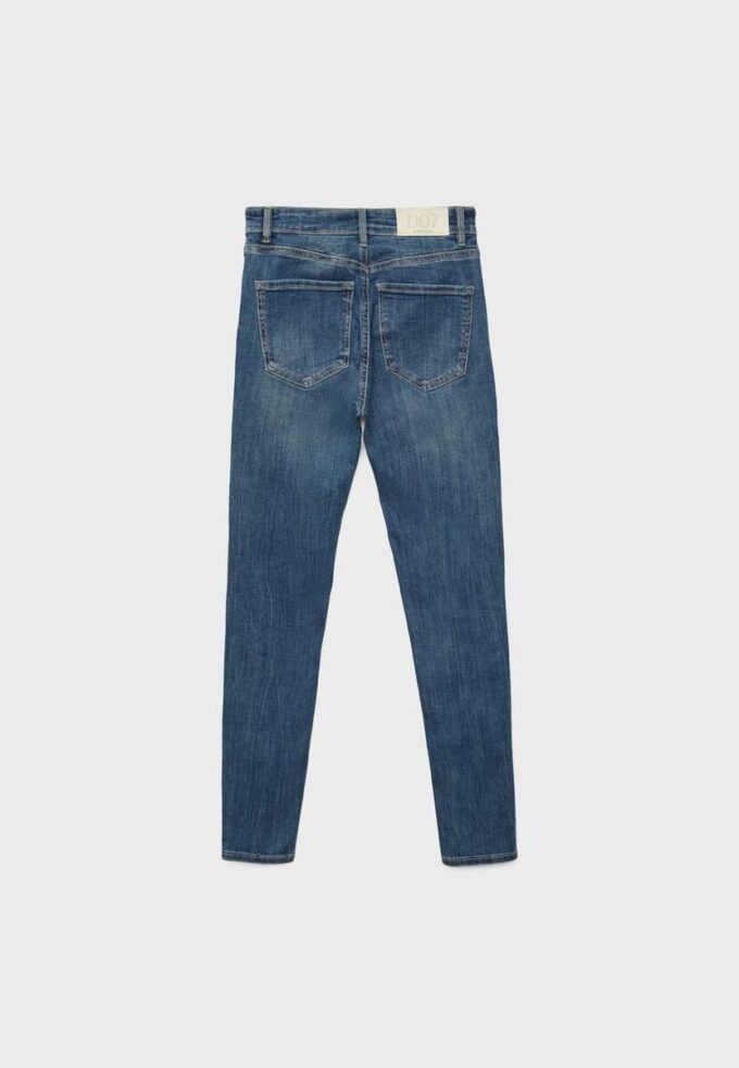 D07 High-Waist Jeans