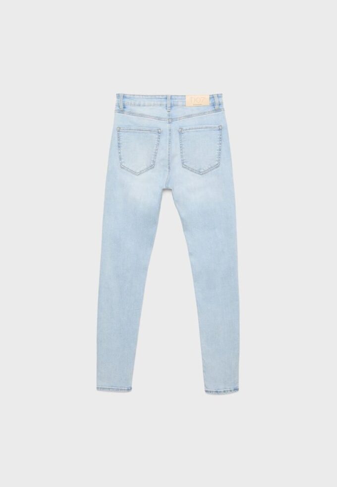 D07 High-Waist Jeans D07 High-Waist Jeans