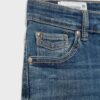 D07 High-Waist Jeans
