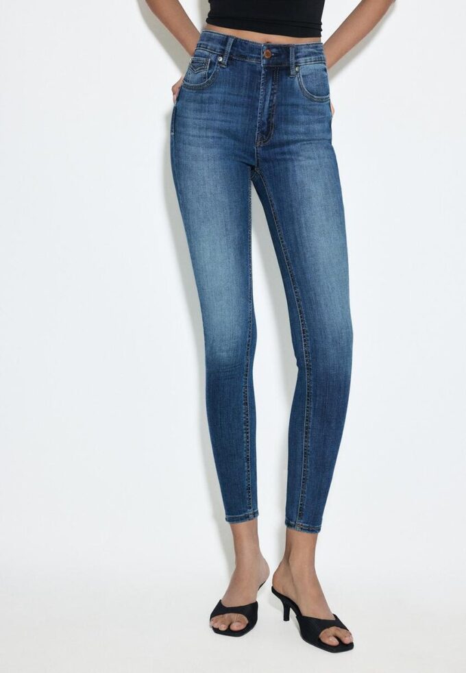 D07 Skinny jeans met normale taille D07 Skinny jeans met normale taille