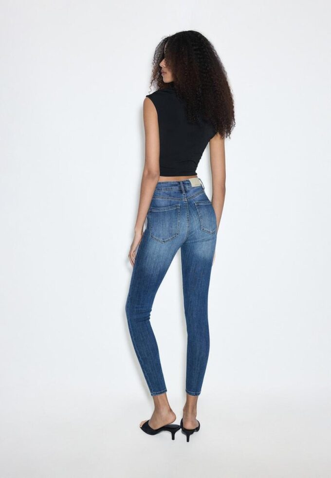 D07 Skinny jeans met normale taille D07 Skinny jeans met normale taille