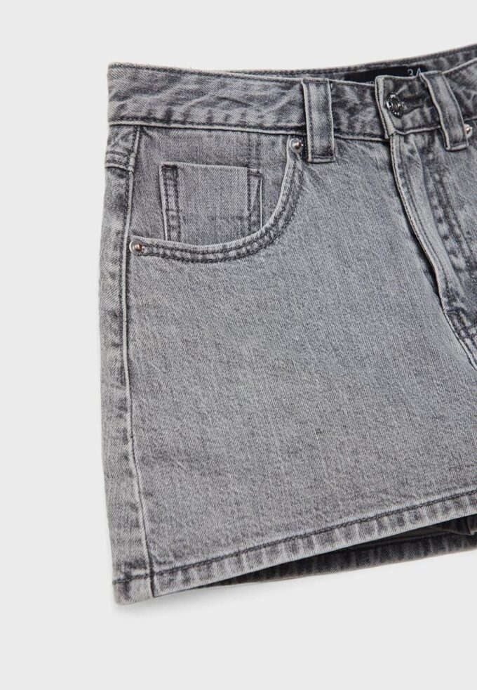 D62 Denim Skort D62 Denim Skort