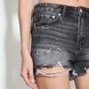 D75 Gescheurde denimshort