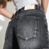 D75 Gescheurde denimshort