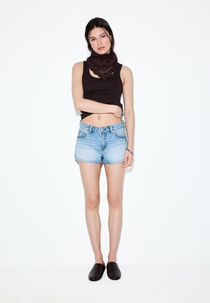 D79 Lage taille Shorts