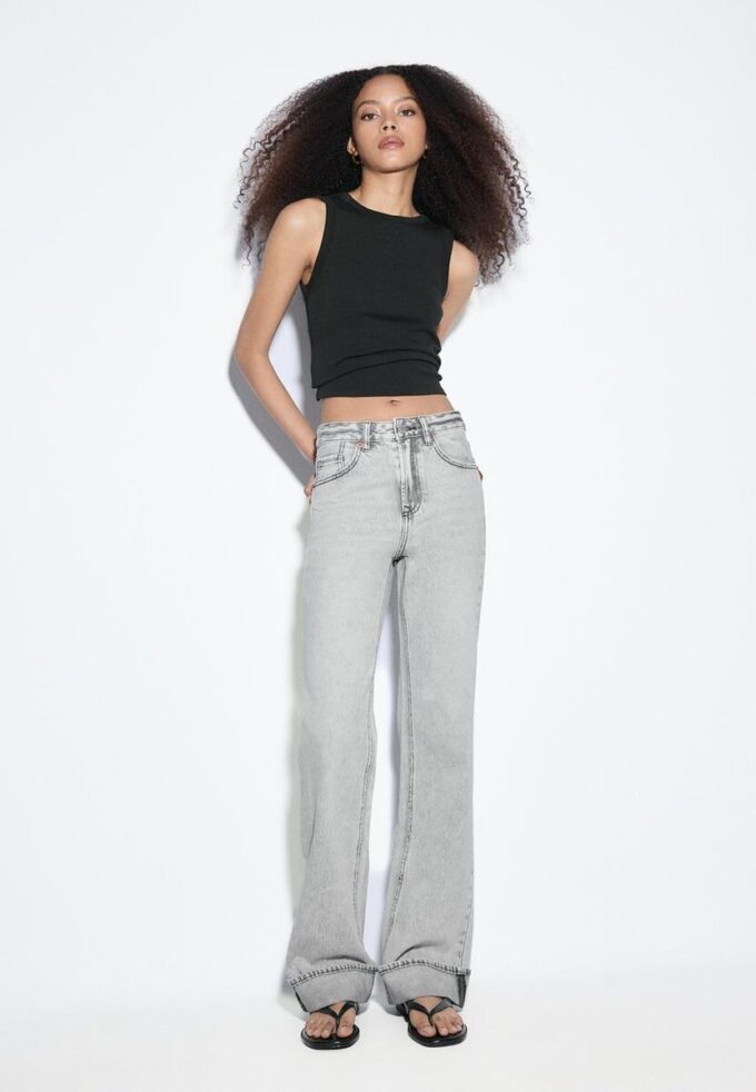 D92 rechte jeans met Wide Leg pijpen D92 rechte jeans met Wide Leg pijpen