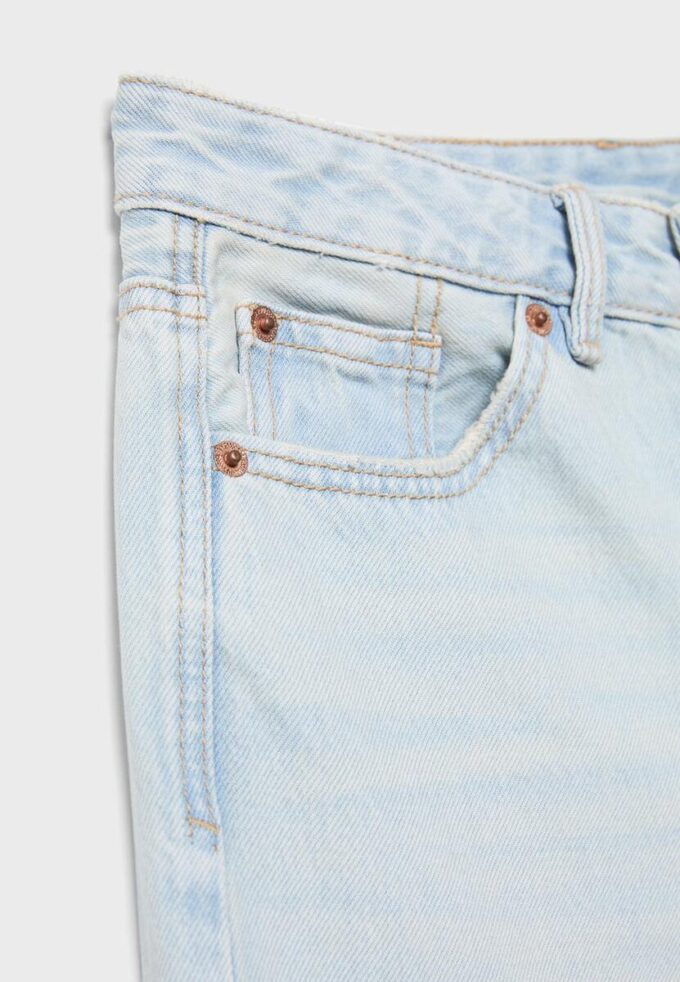 D92 rechte jeans met Wide Leg pijpen D92 rechte jeans met Wide Leg pijpen