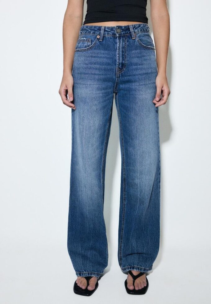 D92 rechte jeans met Wide Leg pijpen D92 rechte jeans met Wide Leg pijpen