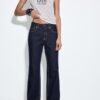 D92 rechte jeans met Wide Leg pijpen D92 rechte jeans met Wide Leg pijpen