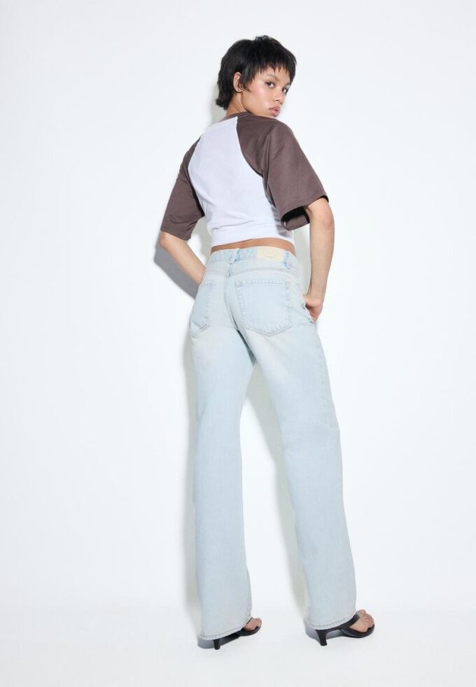 D92 rechte jeans met Wide Leg pijpen D92 rechte jeans met Wide Leg pijpen