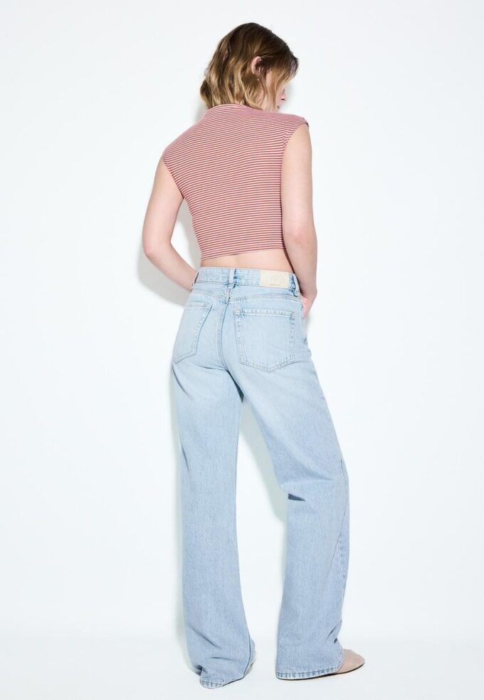 D92 rechte jeans met Wide Leg pijpen D92 rechte jeans met Wide Leg pijpen