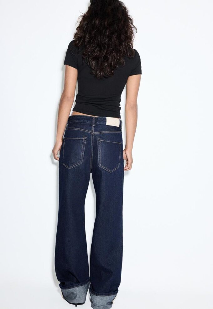 D92 rechte jeans met Wide Leg pijpen D92 rechte jeans met Wide Leg pijpen
