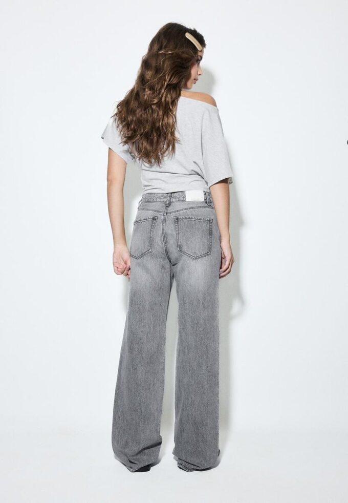 D92 rechte jeans met Wide Leg pijpen D92 rechte jeans met Wide Leg pijpen