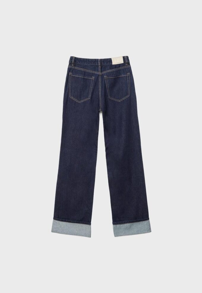 D92 rechte jeans met Wide Leg pijpen D92 rechte jeans met Wide Leg pijpen
