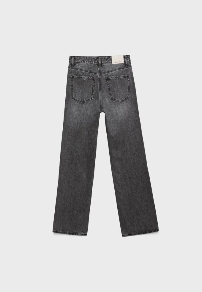 D92 rechte jeans met Wide Leg pijpen D92 rechte jeans met Wide Leg pijpen
