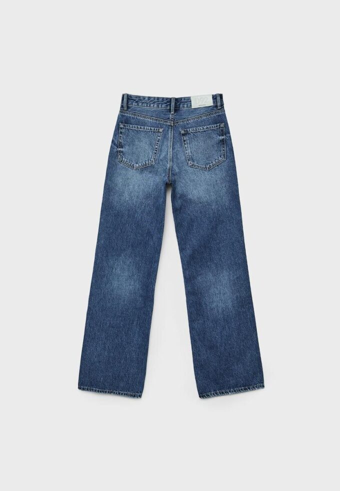 D92 rechte jeans met Wide Leg pijpen D92 rechte jeans met Wide Leg pijpen