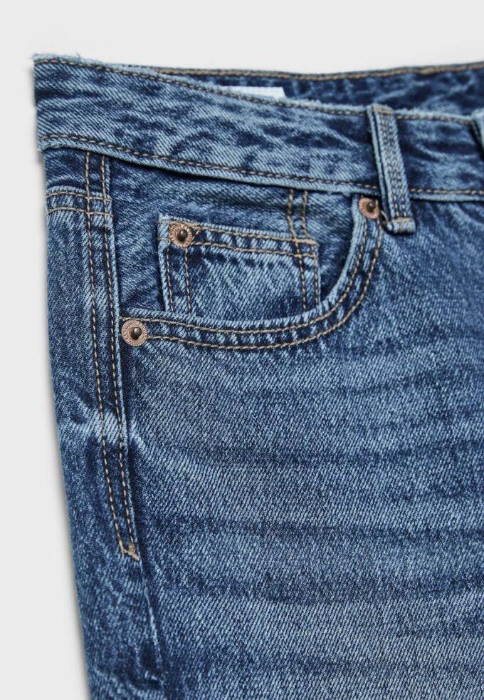 D92 rechte jeans met Wide Leg pijpen D92 rechte jeans met Wide Leg pijpen